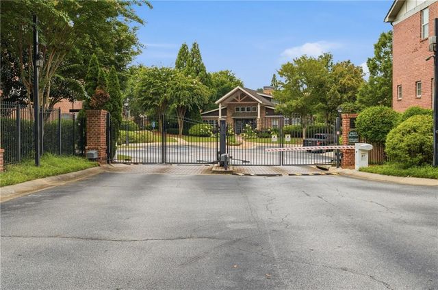 1231 Ashford Creek Park NE, Brookhaven, GA 30319