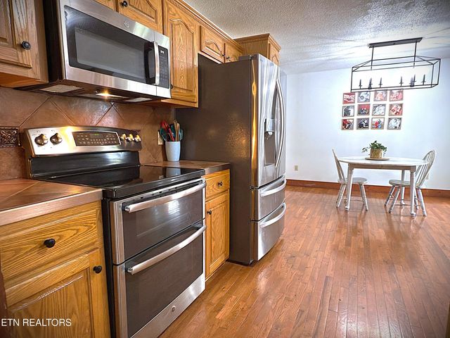 212 Austin Circle, Livingston, TN 38570