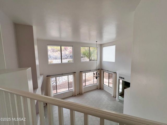 7449 E Ridge Point Road, Tucson, AZ 85750