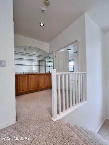 7449 E Ridge Point Road, Tucson, AZ 85750