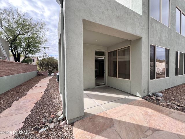 7449 E Ridge Point Road, Tucson, AZ 85750
