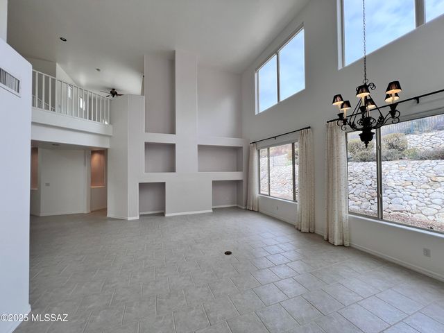 7449 E Ridge Point Road, Tucson, AZ 85750