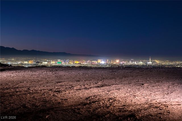 467 Rock Peak Drive, Henderson, NV 89012