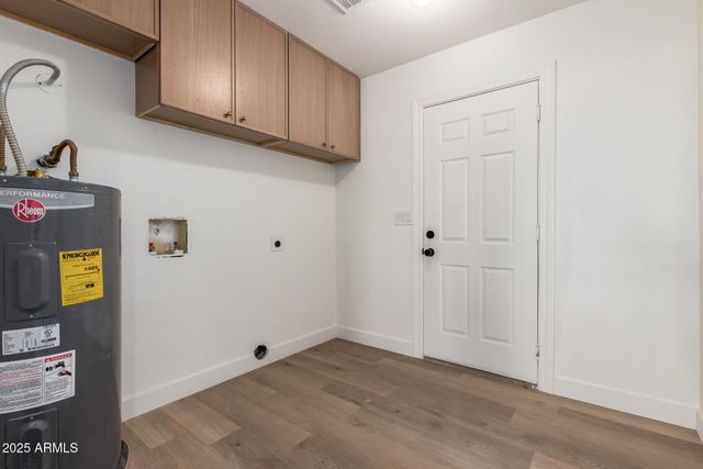 10242 E Spring Creek Road, Sun Lakes, AZ 85248