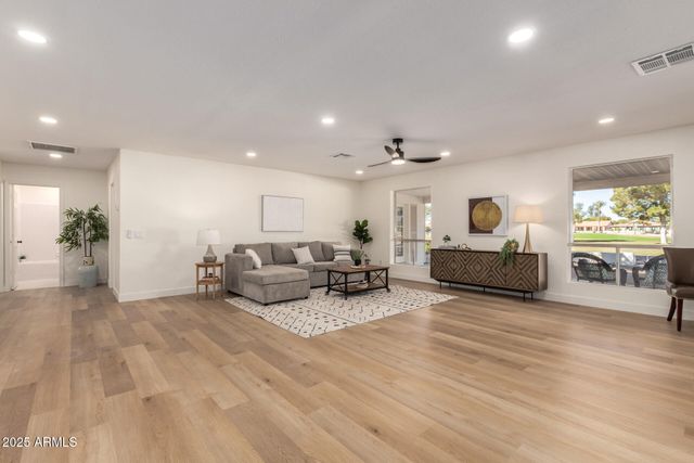 10242 E Spring Creek Road, Sun Lakes, AZ 85248