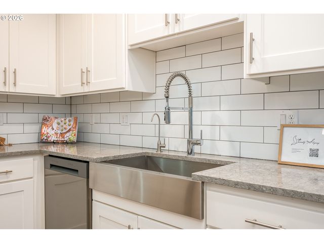 3606 Ne ORIOLE St, Camas, WA 98607