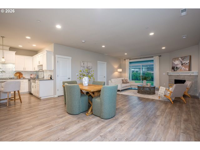 3606 Ne ORIOLE St, Camas, WA 98607