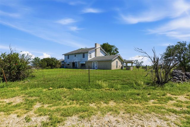 1151 County Road 458, Coupland, TX 78615