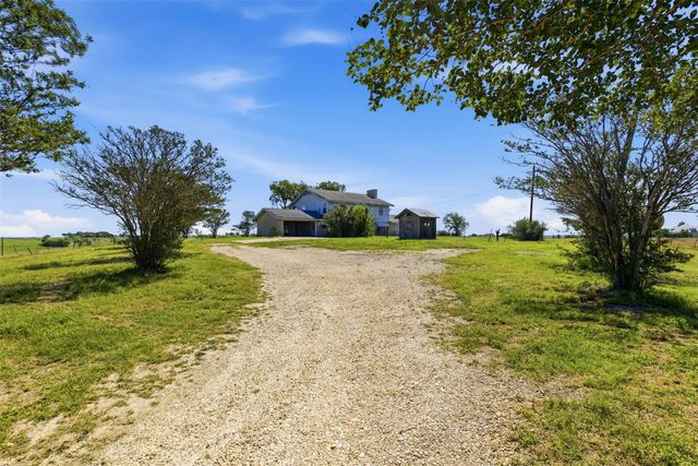 1151 County Road 458, Coupland, TX 78615