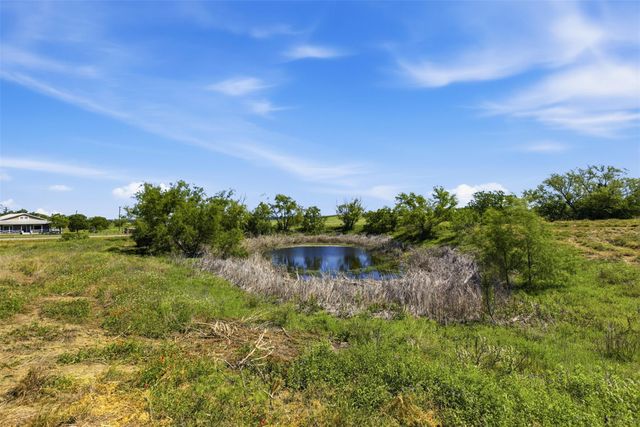 1151 County Road 458, Coupland, TX 78615