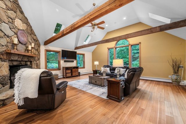 39 Joseph Smith Way, Boxford, MA 01921