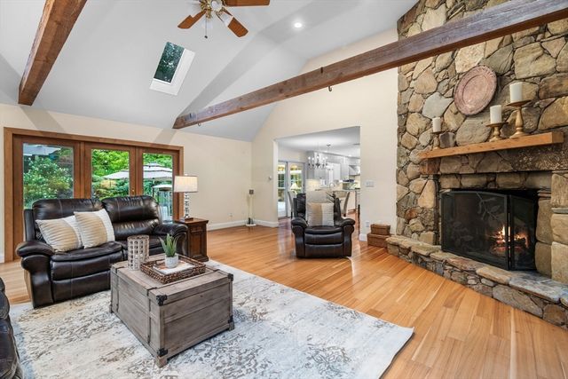 39 Joseph Smith Way, Boxford, MA 01921