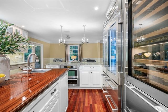 39 Joseph Smith Way, Boxford, MA 01921