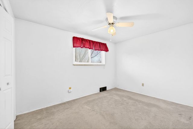 62 DUNDALK DRIVE, Penn Hills, PA 15235