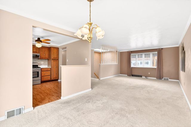 62 DUNDALK DRIVE, Penn Hills, PA 15235