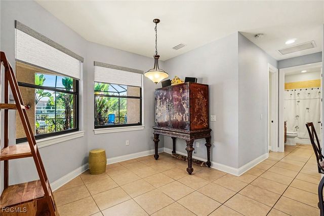 2127 SE 17th PL, Cape Coral, FL 33990