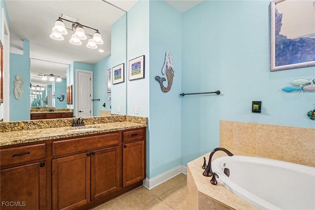 2127 SE 17th PL, Cape Coral, FL 33990