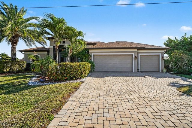 2127 SE 17th PL, Cape Coral, FL 33990