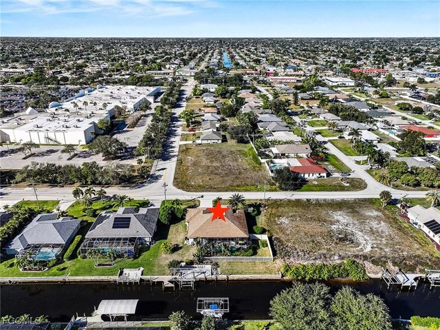 2127 SE 17th PL, Cape Coral, FL 33990