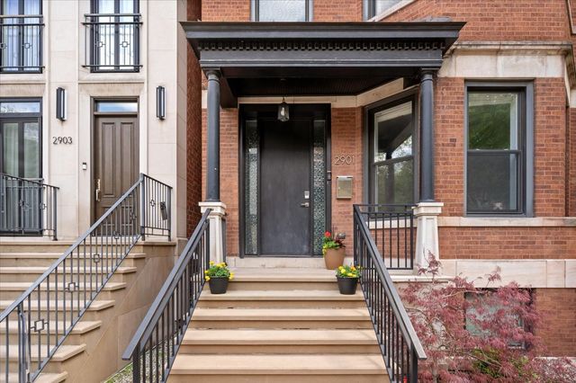 2901 N Burling Street, Chicago, IL 60657