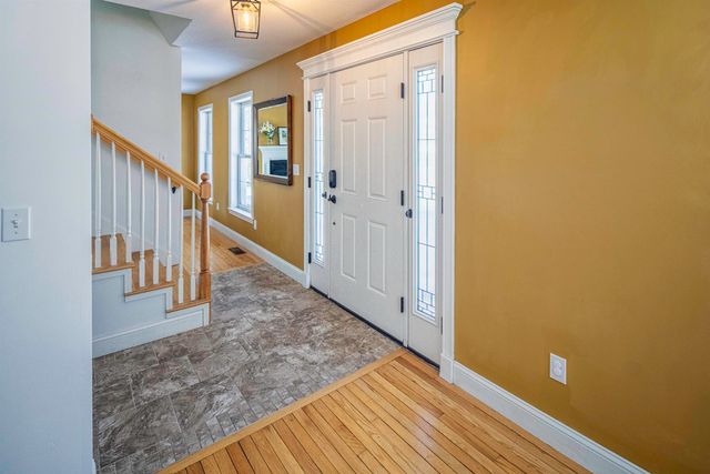 319 Old Concord Turnpike, Barrington, NH 03825