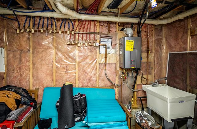 319 Old Concord Turnpike, Barrington, NH 03825