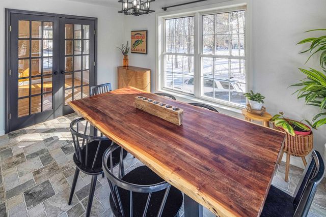 319 Old Concord Turnpike, Barrington, NH 03825