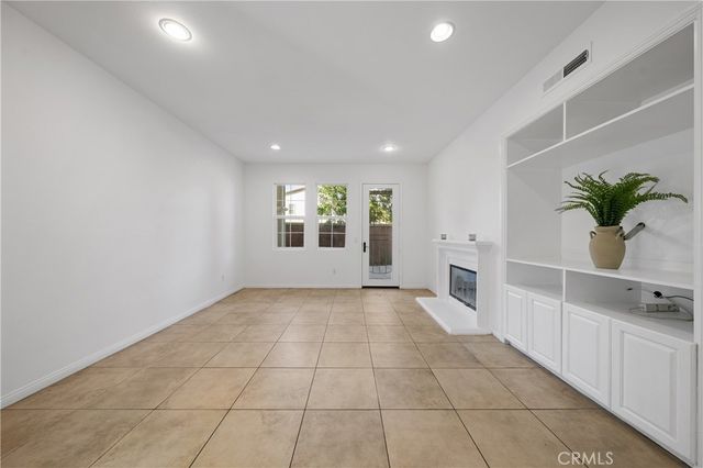 15767 Flight, Chino, CA 91708