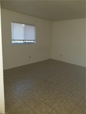 3223 SW Santa Barbara PL, Cape Coral, FL 33914