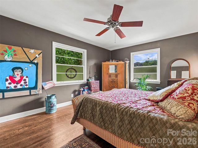 30 Maney Avenue, Asheville, NC 28804