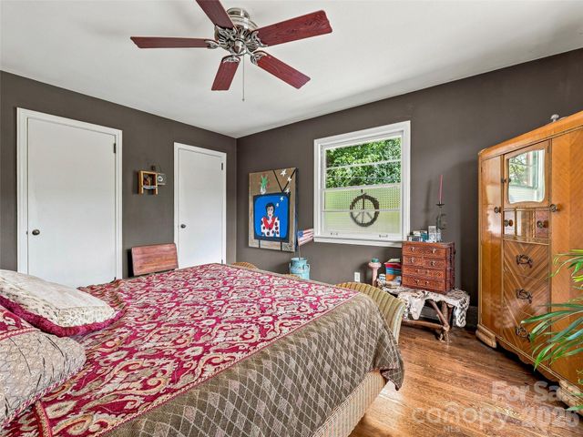 30 Maney Avenue, Asheville, NC 28804