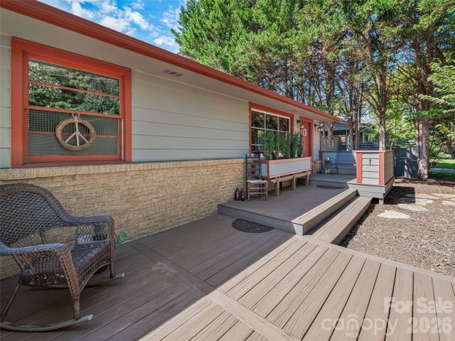 30 Maney Avenue, Asheville, NC 28804