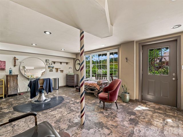 30 Maney Avenue, Asheville, NC 28804