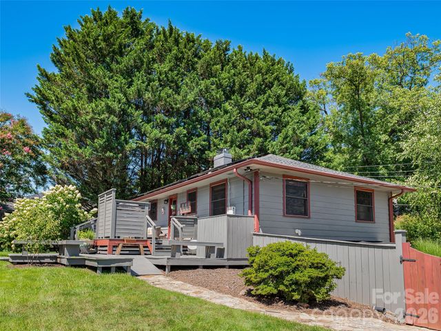 30 Maney Avenue, Asheville, NC 28804