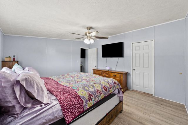 212 SE County Road 3048a, Corsicana, TX 75109