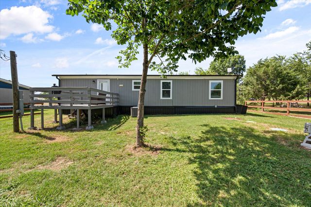 212 SE County Road 3048a, Corsicana, TX 75109