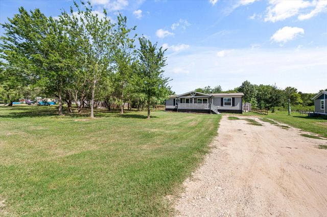 212 SE County Road 3048a, Corsicana, TX 75109