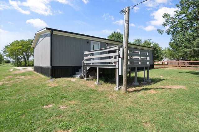 212 SE County Road 3048a, Corsicana, TX 75109