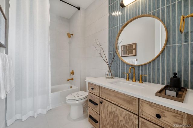 8751 Geyser Peak Way, Parker, CO 80138