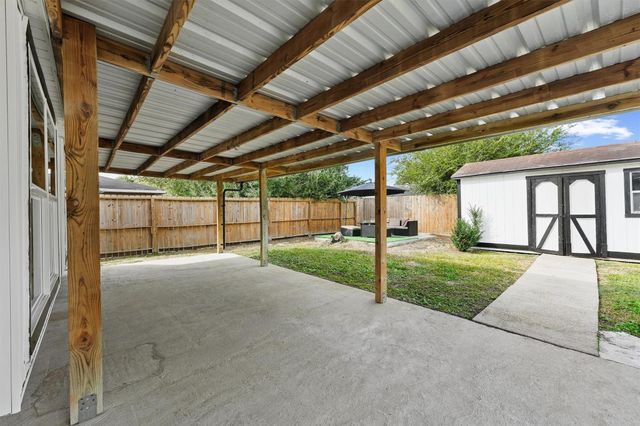 6618 Castleview Lane, Houston, TX 77489