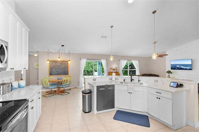 1925 Sylvester Lane, Port St Lucie, FL 34984