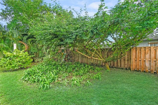 1925 Sylvester Lane, Port St Lucie, FL 34984