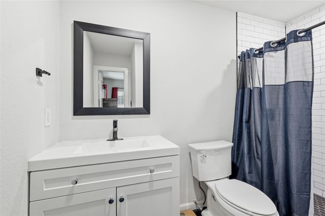 2313 Grandview Drive, Fort Worth, TX 76112