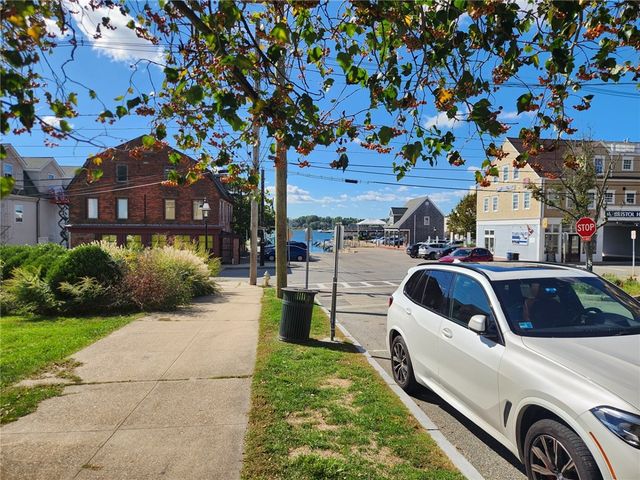 20 State Street 4, Bristol, RI 02809