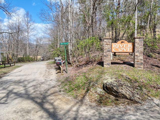 8.43 AC River Cove Lane, Hayesville, NC 28904