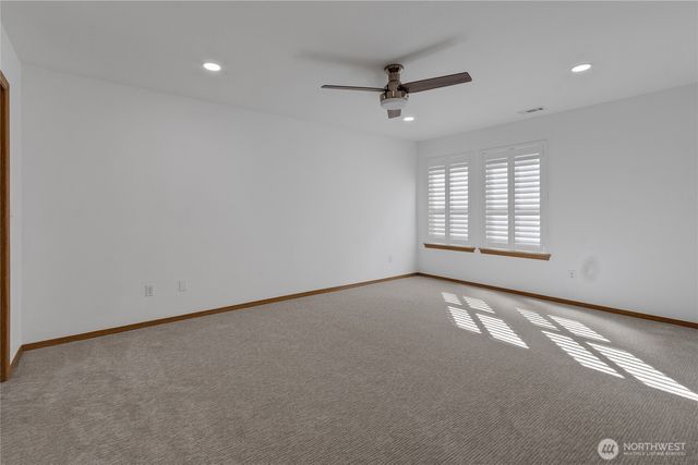 12110 135th Street E, Puyallup, WA 98374