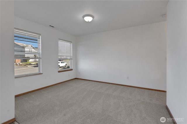 12110 135th Street E, Puyallup, WA 98374