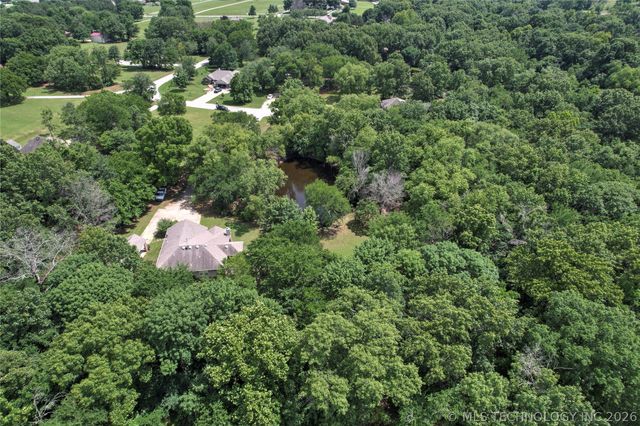 27519 E 159th Street S, Coweta, OK 74429