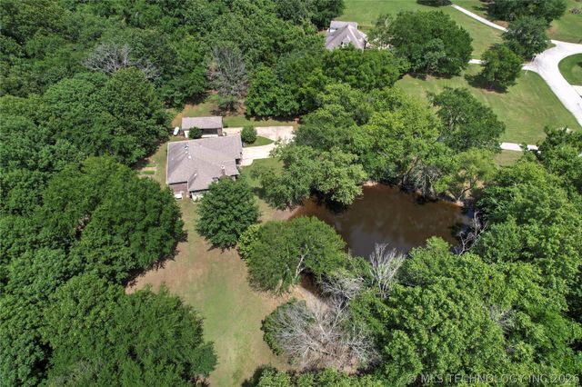 27519 E 159th Street S, Coweta, OK 74429