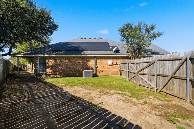 10124 Colony Drive, Waco, TX 76708